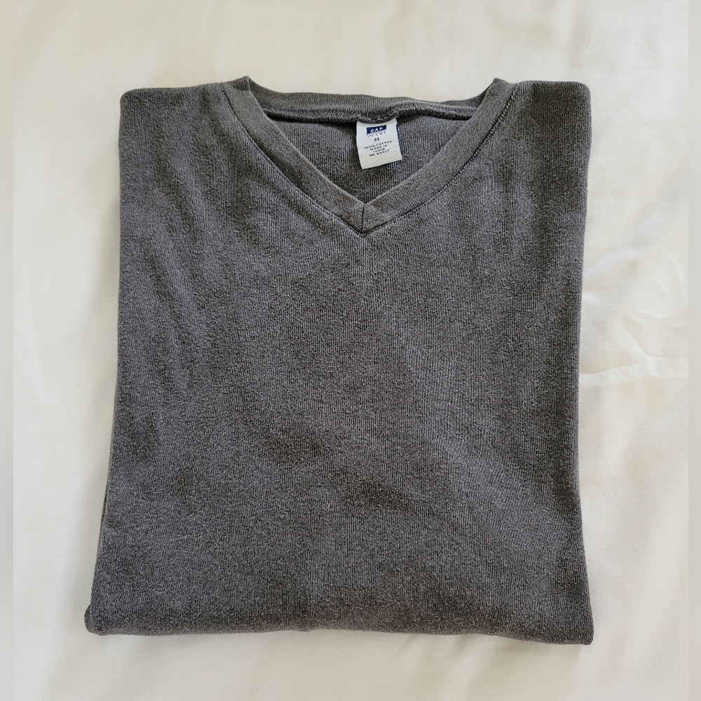GAP Factory long-sleeve v-neck tee